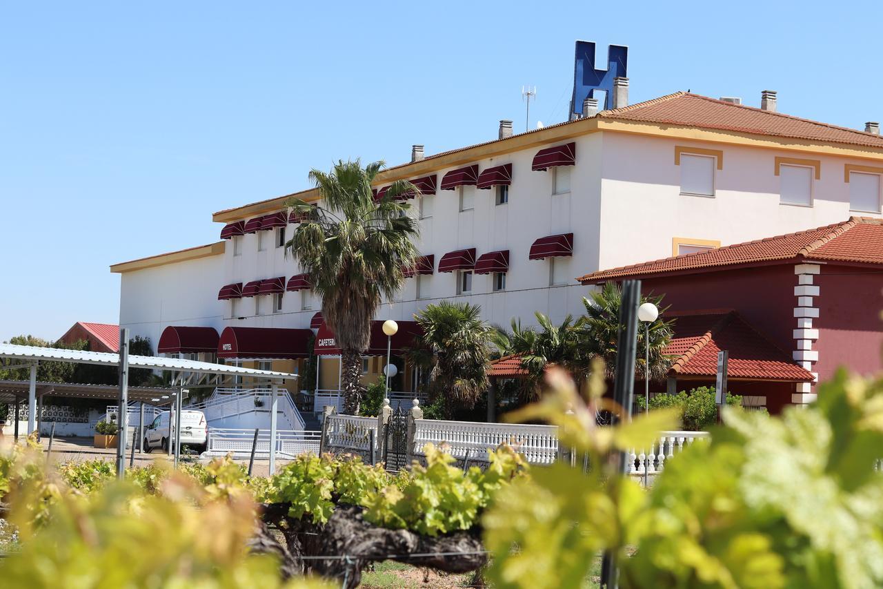 Hotel Acosta Ciudad De La Musica Villafranca de los Barros Dış mekan fotoğraf